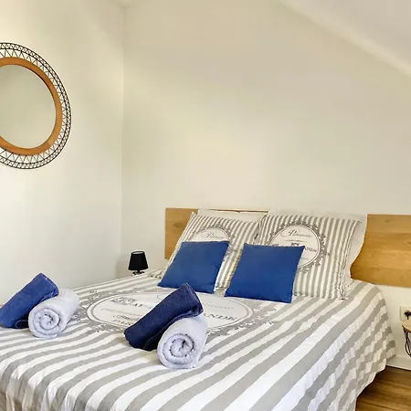 Le Cactus - Beau T2 - 10 Min Du Centre A Pied Et Parking Facile Appartement *
